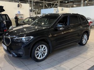 BMW X1 2021 18i sDrive 1.5 AMT (140 л.с.) sDrive18i Advantage c пробегом - фото 4