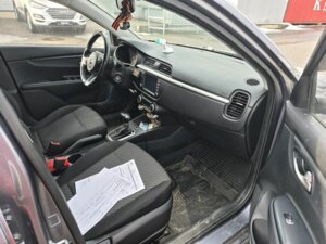 Kia Rio 2018 X-Line 1.6 AT (123 л.с.) Luxe RED Line c пробегом - фото 4