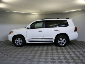 Toyota Land Cruiser 2013 4.5d AT (235 л.с.) 4WD Люкс 7 мест c пробегом - фото 8