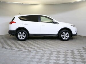Toyota RAV4 2013 2.2d AT (149 л.с.) 4WD Элеганс Плюс c пробегом - фото 4