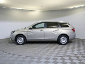 Lada (ВАЗ) Vesta 2018 SW 1.6 AMT (106 л.с.) Luxe (2017-2019) c пробегом - фото 8