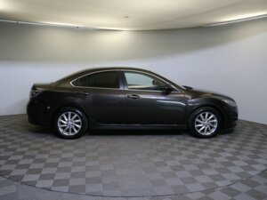 Mazda 6 2011 1.8 MT (120 л.с.) Touring c пробегом - фото 4