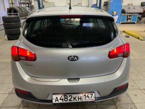 Kia Ceed 2012 1.4 MT (100 л.с.) Classic (без опций обогрева) c пробегом - фото 5