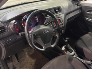 Kia Rio 2016 1.6 AT (123 л.с.) Luxe c пробегом - фото 5