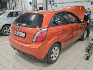 Kia Rio 2011 1.4 AT (95 л.с.) Comfort c пробегом - фото 3