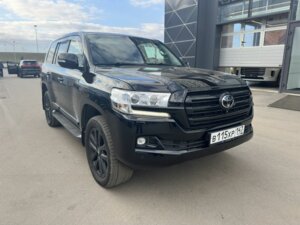 Toyota Land Cruiser 2016 4.5d AT (249 л.с.) 4WD Люкс Safety (5 мест) c пробегом - фото 1