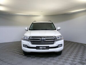 Toyota Land Cruiser 2020 4.5d AT (249 л.с.) 4WD Люкс Safety (5 мест) c пробегом - фото 2