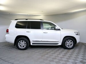 Toyota Land Cruiser 2020 4.5d AT (249 л.с.) 4WD Люкс Safety (5 мест) c пробегом - фото 4