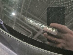 Jeep Renegade 2015 1.4 AT (170 л.с.) 4WD Limited c пробегом - фото 5