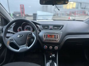 Kia Rio 2015 1.6 AT (123 л.с.) Luxe c пробегом - фото 5