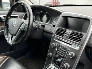 Volvo XC60 2014 2.4d AT (181 л.с.) 4WD  c пробегом - фото 3