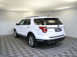 Ford Explorer 2018 3.5 AT (249 л.с.) 4WD Limited c пробегом - фото 7