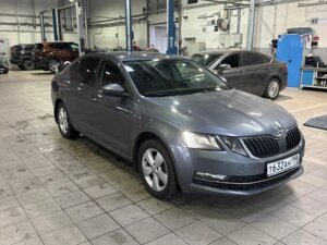 Skoda Octavia 2019 1.4 AMT (150 л.с.) Hockey Edition c пробегом - фото 2