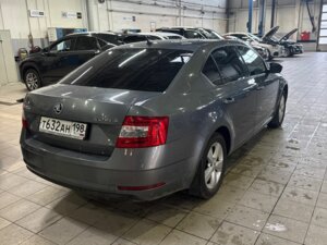 Skoda Octavia 2019 1.4 AMT (150 л.с.) Hockey Edition c пробегом - фото 3