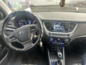 Hyundai Solaris 2017 1.6 AT (123 л.с.) Elegance + Safety c пробегом - фото 5