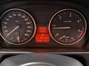 BMW X1 2010 20d 2.0d AT (177 л.с.) 4WD  c пробегом - фото 3