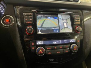 Nissan X-Trail 2016 2.0 CVT (144 л.с.) 4WD LE+ c пробегом - фото 3