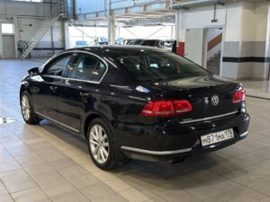 Volkswagen Passat 2012 1.8 AMT (152 л.с.) Highline c пробегом - фото 4