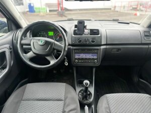 Skoda Fabia 2011 1.4 MT (86 л.с.) Ambition c пробегом - фото 5