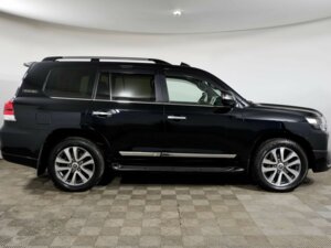 Toyota Land Cruiser 2017 4.5d AT (249 л.с.) 4WD Executive Black c пробегом - фото 4