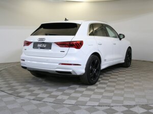 Audi Q3 2021 40 TFSI 2.0 AMT (180 л.с.) 4WD Design 40 TFSI quattro S tronic c пробегом - фото 5