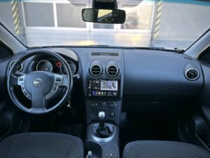 Nissan Qashqai 2009 1.6 MT (114 л.с.) SE c пробегом - фото 6