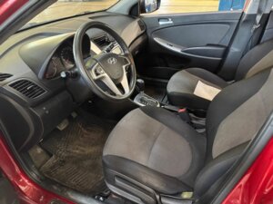 Hyundai Solaris 2014 1.6 AT (123 л.с.) Classic c пробегом - фото 2