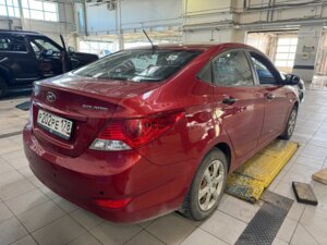 Hyundai Solaris 2014 1.6 AT (123 л.с.) Classic c пробегом - фото 3