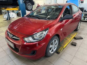 Hyundai Solaris 2014 1.6 AT (123 л.с.) Classic c пробегом - фото 5