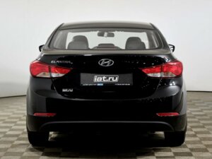 Hyundai Elantra 2015 1.6 MT (132 л.с.) Base c пробегом - фото 6