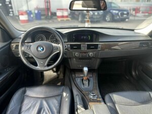 BMW 3 серии 2011 320i 2.0 AT (156 л.с.) 320 c пробегом - фото 5