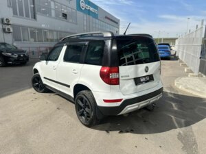 Skoda Yeti 2016 1.8 AMT (152 л.с.) 4WD Ambition c пробегом - фото 3