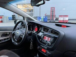 Kia Ceed 2012 1.6 AT (129 л.с.) Luxe c пробегом - фото 3