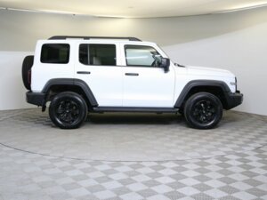 Tank 300 2023 2.0 AT (220 л.с.) 4WD Premium c пробегом - фото 4