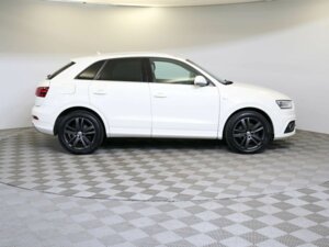 Audi Q3 2012 2.0 AMT (170 л.с.) 4WD Базовая c пробегом - фото 4