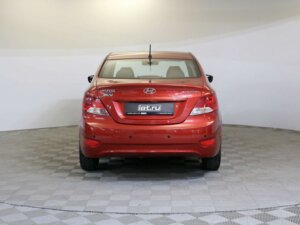 Hyundai Solaris 2014 1.6 AT (123 л.с.) Classic c пробегом - фото 6