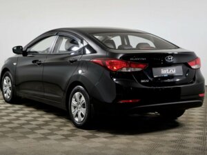 Hyundai Elantra 2015 1.6 MT (132 л.с.) Base c пробегом - фото 7