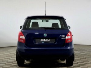 Skoda Fabia 2011 1.4 MT (86 л.с.) Ambition c пробегом - фото 6