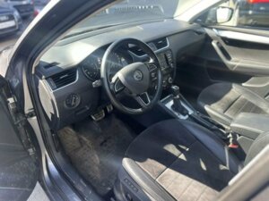 Skoda Octavia 2015 1.8 AMT (180 л.с.) Laurin&Klement c пробегом - фото 5