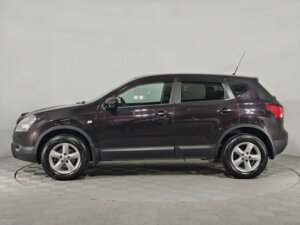 Nissan Qashqai 2009 1.6 MT (114 л.с.) SE c пробегом - фото 2