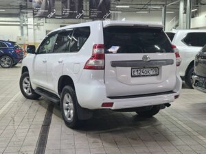 Toyota Land Cruiser Prado 2016 2.8d AT (177 л.с.) 4WD Комфорт c пробегом - фото 6