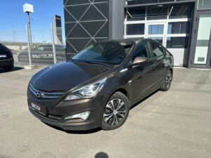 Hyundai Solaris 2016 1.6 AT (123 л.с.) Comfort c пробегом - фото 1