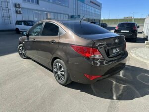 Hyundai Solaris 2016 1.6 AT (123 л.с.) Comfort c пробегом - фото 3