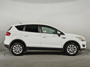 Ford Kuga 2012 2.5 AT (200 л.с.) 4WD Titanium c пробегом - фото 4