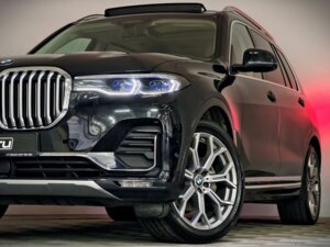 BMW X7 2019 30d 3.0d AT (265 л.с.) 4WD Старт c пробегом - фото 1