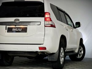 Toyota Land Cruiser Prado 2016 2.8d AT (177 л.с.) 4WD Комфорт c пробегом - фото 3