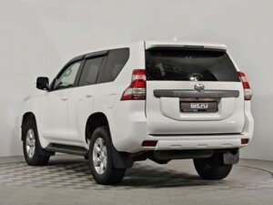 Toyota Land Cruiser Prado 2016 2.8d AT (177 л.с.) 4WD Комфорт c пробегом - фото 8