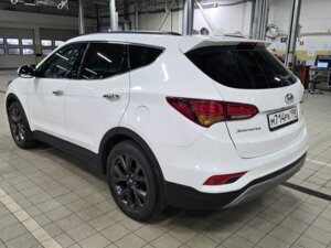 Hyundai Santa Fe 2017 2.2d AT (200 л.с.) 4WD High-Tech c пробегом - фото 4