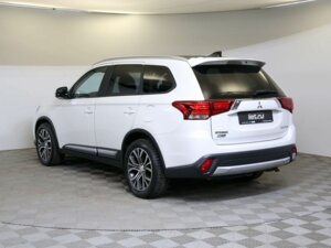 Mitsubishi Outlander 2018 2.0 CVT (146 л.с.) 4WD Intense+ c пробегом - фото 7