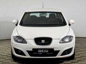 SEAT Leon 2012 1.2 MT (105 л.с.) Reference c пробегом - фото 2